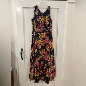 Jessica London Floral Maxi dress